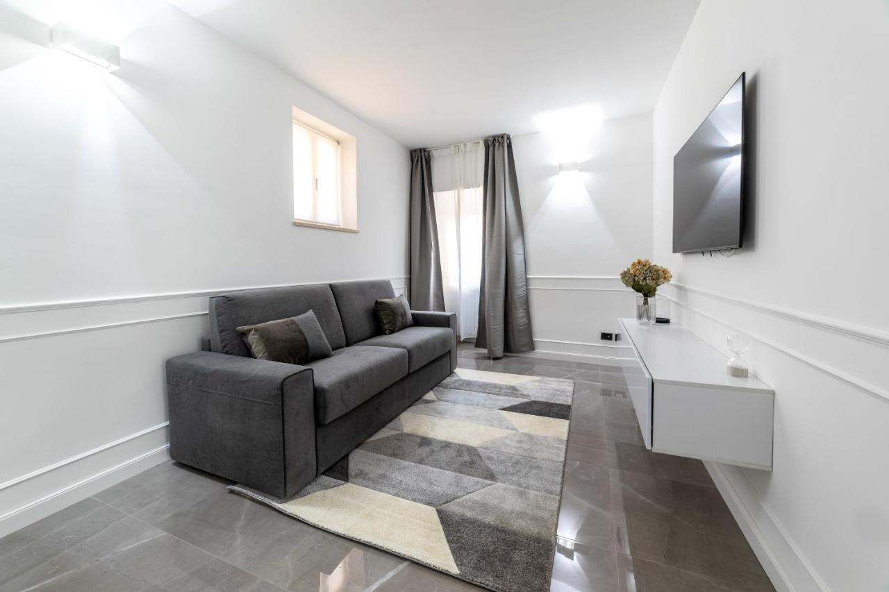 Iroome Apartment
